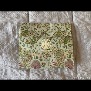 Tory Burch - gift bag